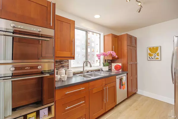 Mill Valley, CA 94941,4221 Shelter Bay AVE