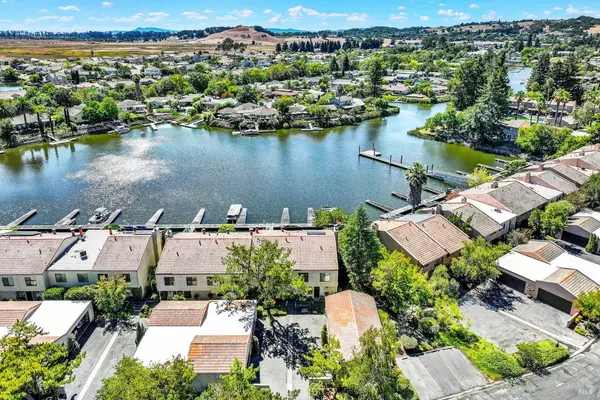 927 Marina DR, Napa, CA 94559