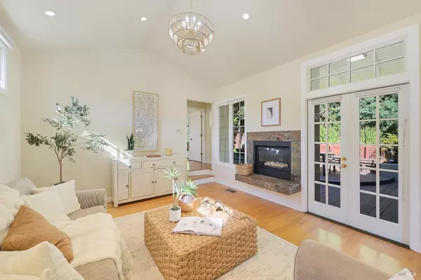 2 Alvina AVE, San Rafael, CA 94901