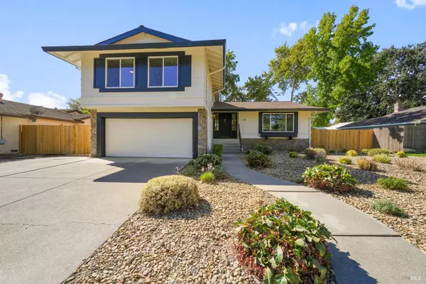 118 Salinas DR, Vacaville, CA 95688