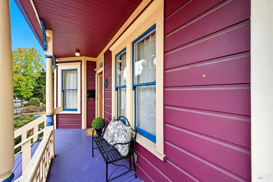 722 Beaver ST, Santa Rosa, CA 95404