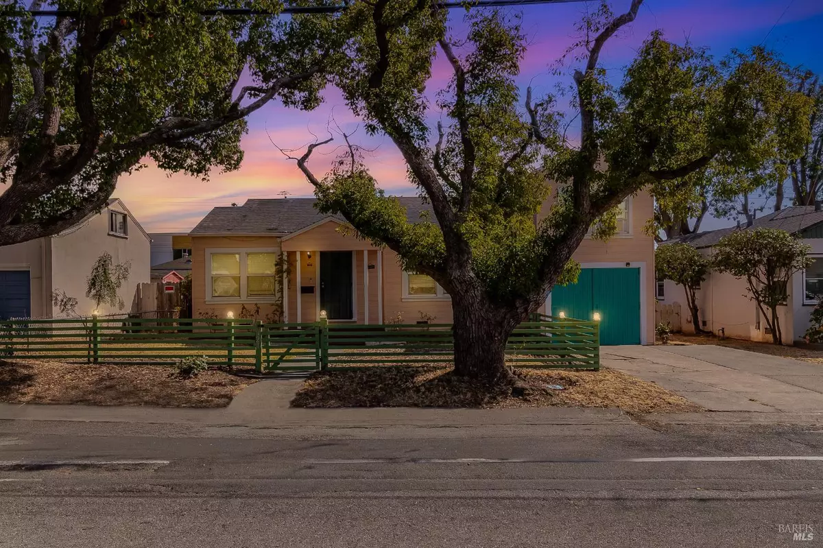 Vallejo, CA 94590,121 California ST