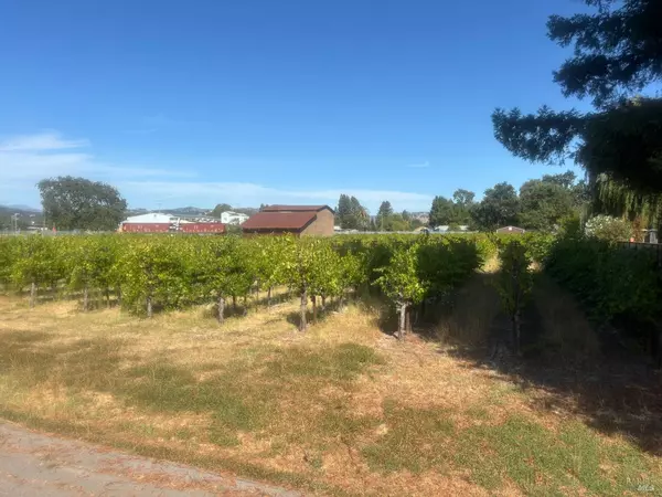 Fulton, CA 95439,1169 Hart LN