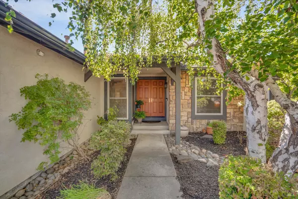 636 Meadows CT, Fairfield, CA 94534