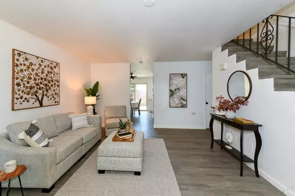 Rohnert Park, CA 94928,1044 Eleanor AVE