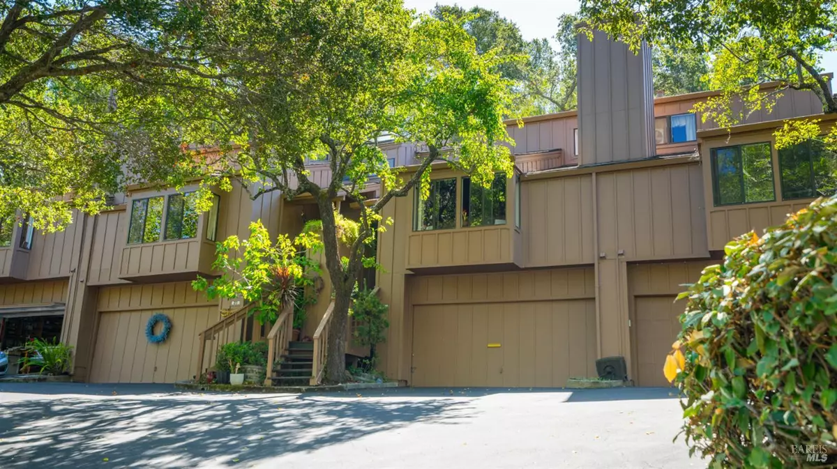 Novato, CA 94949,16 Elegant Tern RD