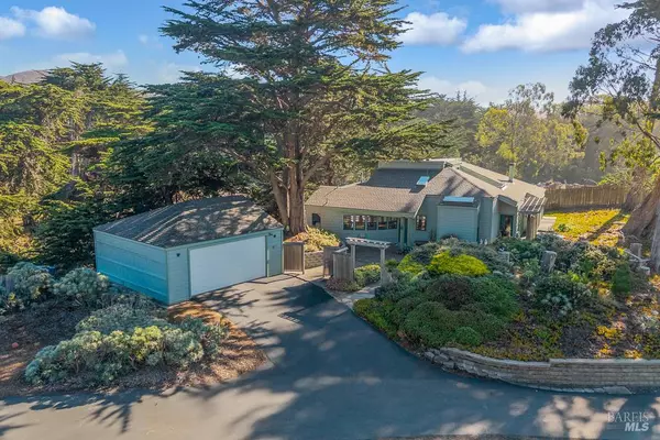 Bodega Bay, CA 94923,1677 Bay Flat RD