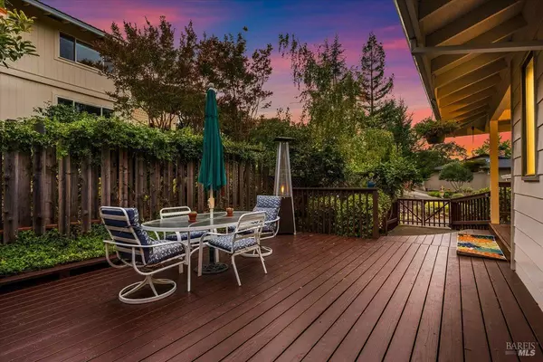 Santa Rosa, CA 95409,6850 Oakmont DR
