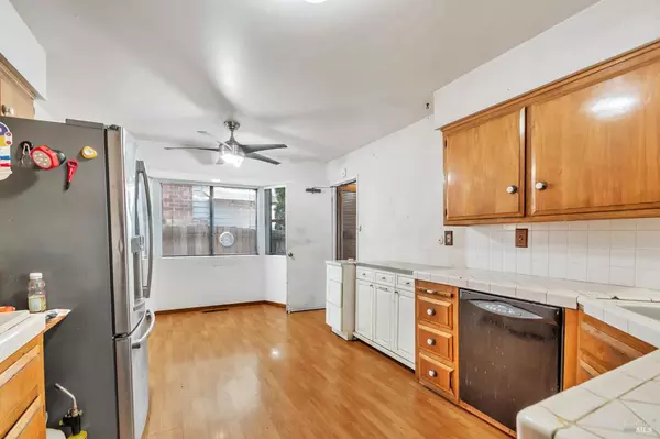 Santa Rosa, CA 95405,2625 Neotomas AVE
