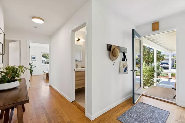 Corte Madera, CA 94925,14 Seawolf Passage