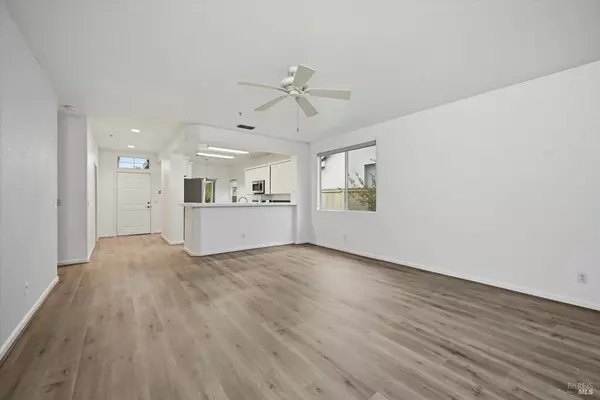 Cloverdale, CA 95425,124 Wisteria CIR