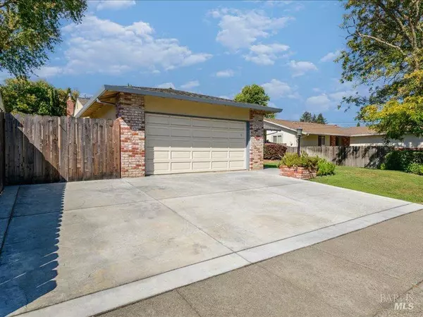 Napa, CA 94558,2431 Norton ST