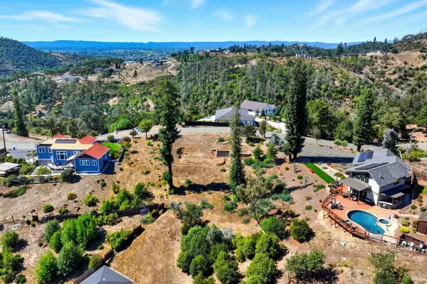 Santa Rosa, CA 95404,1436 Lorraine WAY