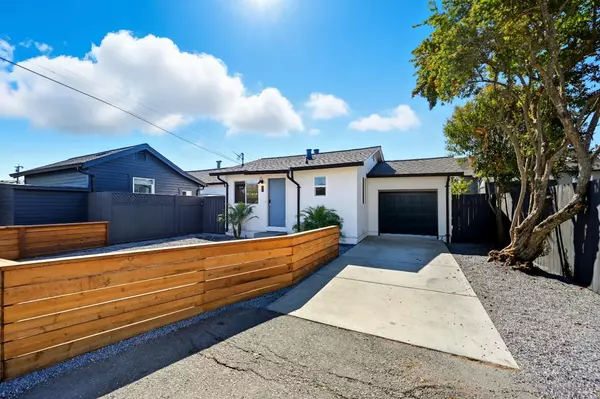 Santa Rosa, CA 95401,223 Decker ST