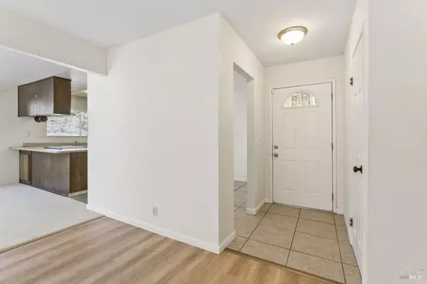 Dixon, CA 95620,715 Berkshire CT