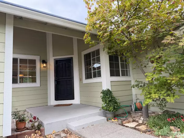 Windsor, CA 95492,9784 dawn WAY