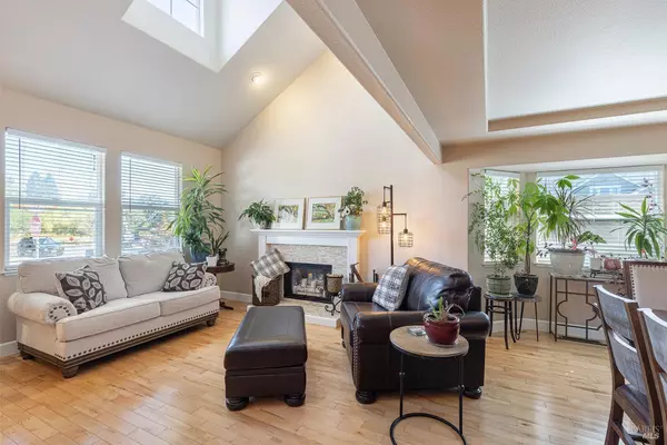 Sonoma, CA 95476,105 Cooper ST