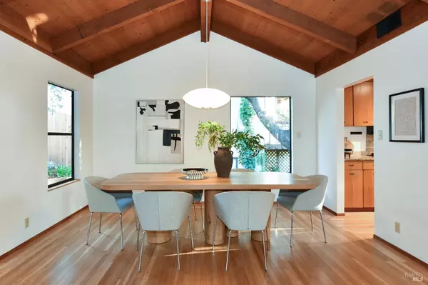 Napa, CA 94559,1625 Meek AVE