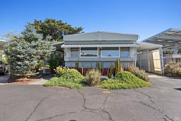 634 Colonial Park DR, Santa Rosa, CA 95403