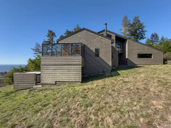The Sea Ranch, CA 95497,35926 Seaward