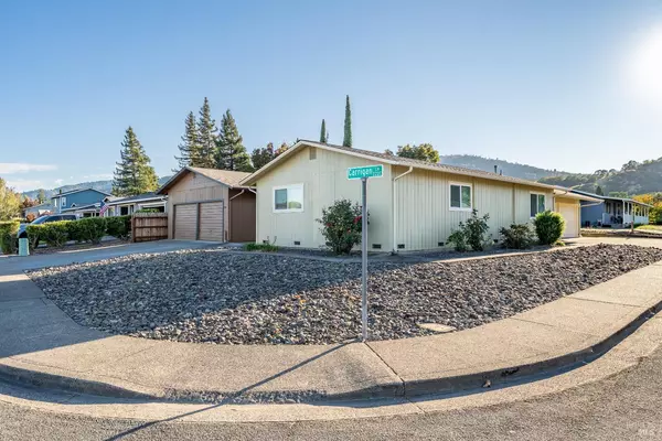 1380 Carrigan LN, Ukiah, CA 95482