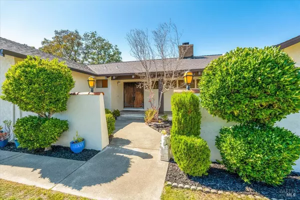 Novato, CA 94947,22 Pierce DR
