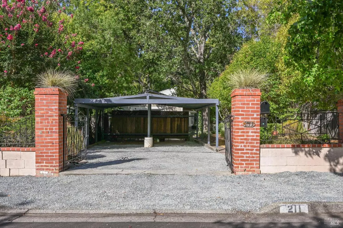 San Anselmo, CA 94960,211 The Alameda