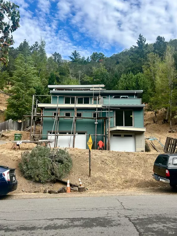 Fairfax, CA 94930,572 Cascade DR