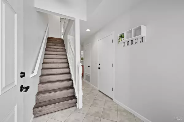 Santa Rosa, CA 95407,576 E Jasmine CIR