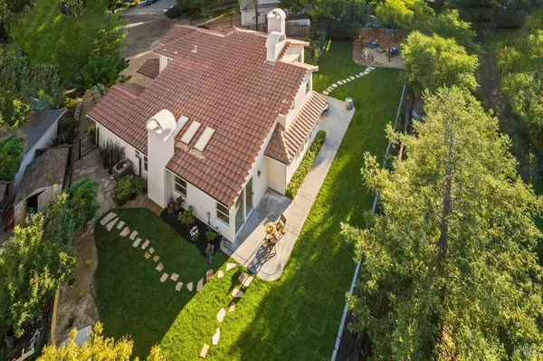 14 Wesley CT, Napa, CA 94558