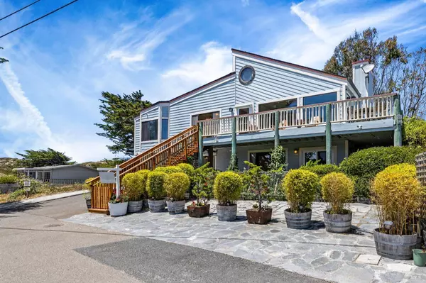 Bodega Bay, CA 94923,1846 Whaleship RD