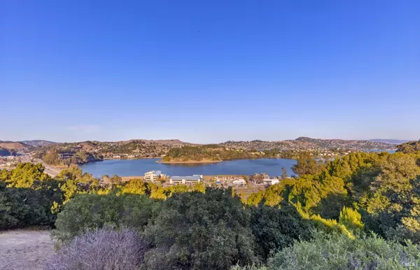 204 Bay Vista CIR, Sausalito, CA 94965