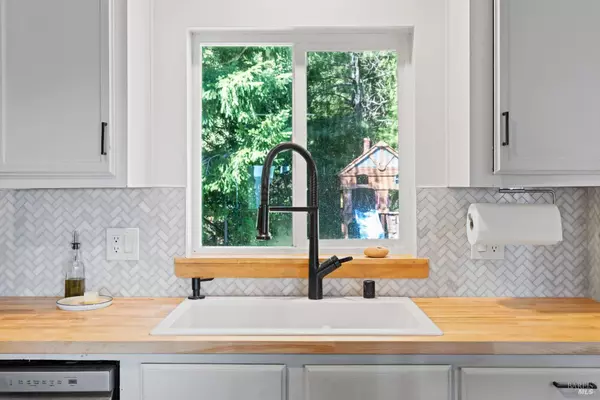 Redwood Valley, CA 95470,7125 Appaloosa WAY