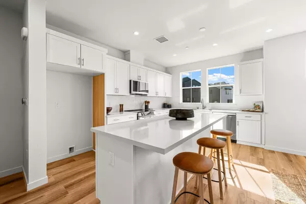 Rohnert Park, CA 94928,1460 Waterside LN