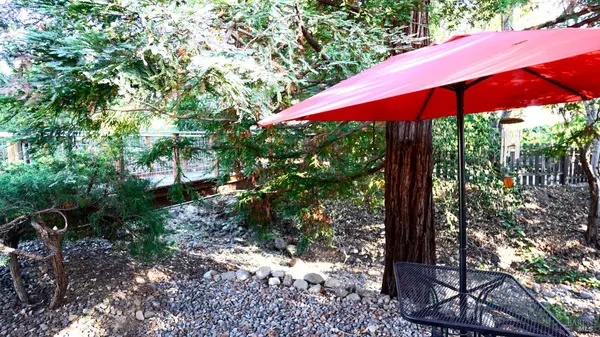 Santa Rosa, CA 95409,31 Springhill CT