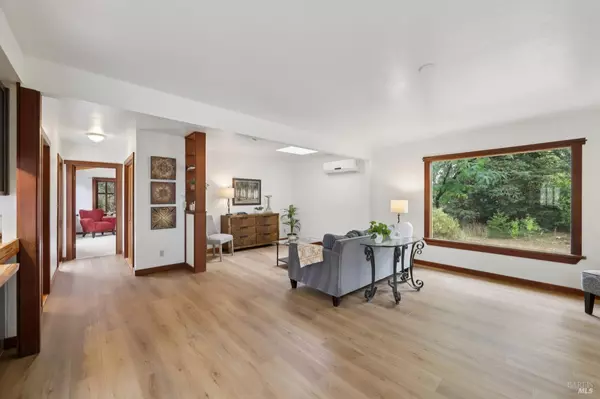 Sebastopol, CA 95472,4110 Harrison Grade RD