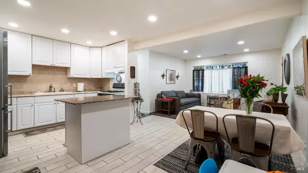 Cloverdale, CA 95425,130 Elm ST