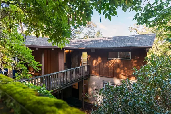 Fairfax, CA 94930,74 Spring LN