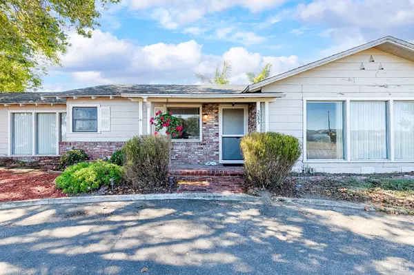 Santa Rosa, CA 95403,2085 Fulton RD