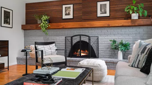 San Rafael, CA 94901,46 Rollingwood DR