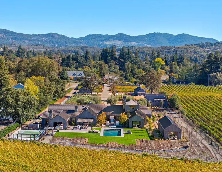 1590 McKinley RD, Napa, CA 94558