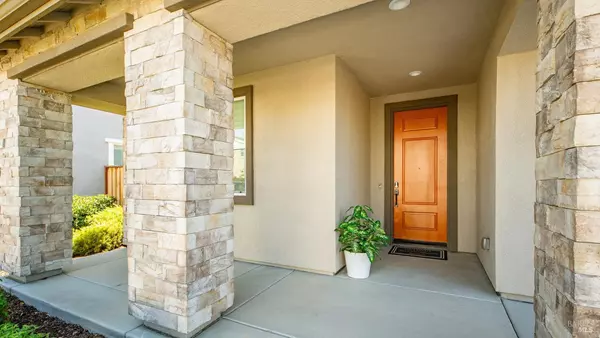 Rohnert Park, CA 94928,1453 Oak CIR