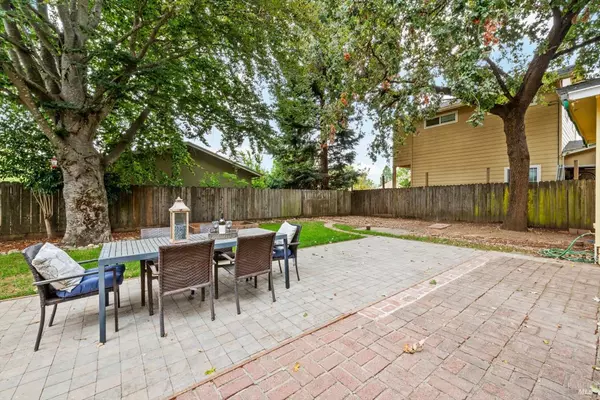 Napa, CA 94558,3350 Linda Vista AVE