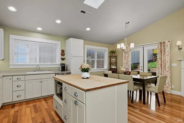 Kelseyville, CA 95451,5139 Tomahawk WAY