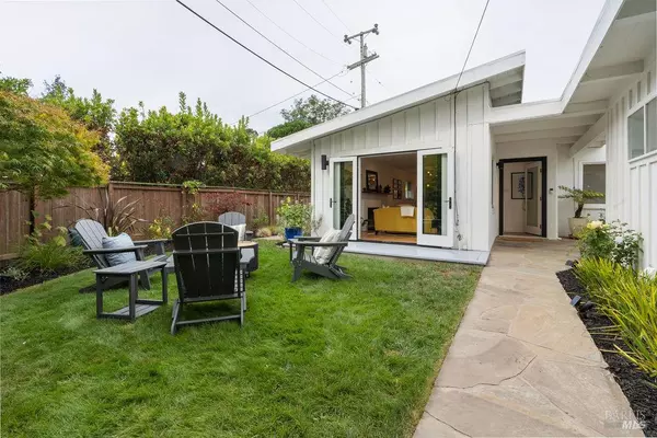 Mill Valley, CA 94941,82 Meadow DR