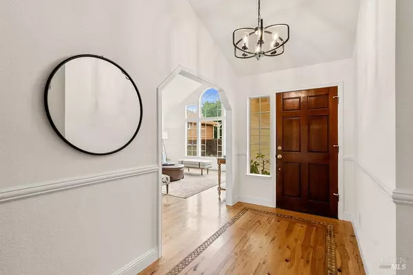 Windsor, CA 95492,6167 Tamara LN