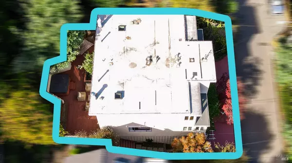 Sausalito, CA 94965,85 Cazneau AVE