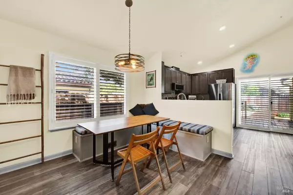 Napa, CA 94558,2512 Old Sonoma RD