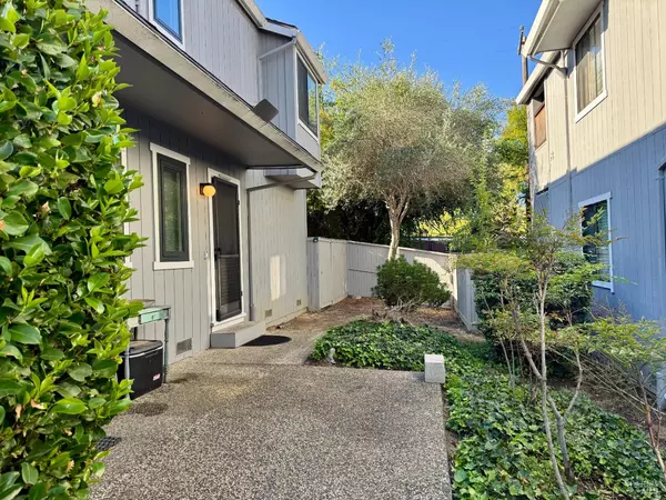 Novato, CA 94945,58 Scottsdale WAY