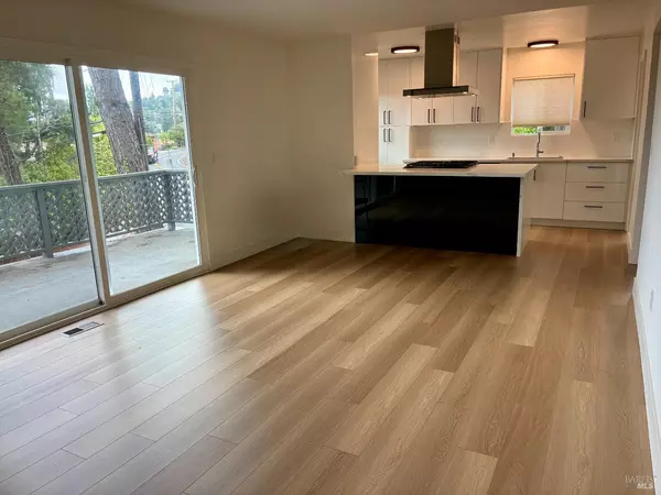 Corte Madera, CA 94925,239 Corte Madera AVE
